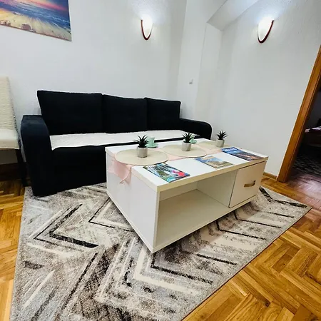 The Riverside Harmony - Parking Available - Walk Everywhere Сараево